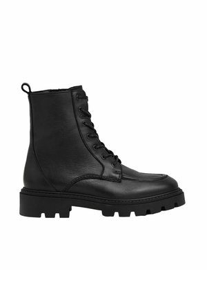 REGULAR FIT - ELLIE - Botines con plataforma - black