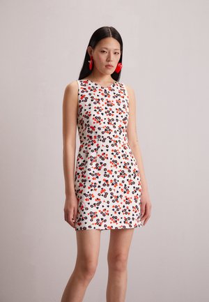 MOSCHINO ALL OVER HEARTS - Sukienka letnia