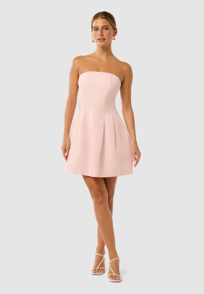 Forever New Petite SHAYLA STRAPLESS MINI DRESS - Day dress - ballet slipper/light  pink - Zalando