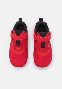 Nike Performance NIKE REVOLUTION 6 (TDV) - Zapatillas running asfalto - university red/black