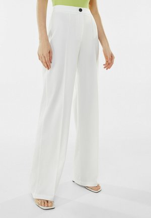 WIDE LEG - Tygbyxor - white