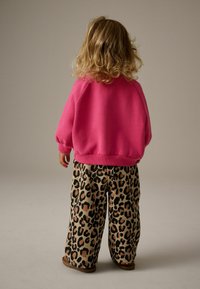 Next PRINTED WIDE SET - Collegepaita - bright pink