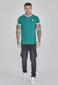 SIKSILK RINGER - T-shirt con stampa - green