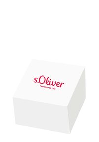 White rectangular box with rounded edges, featuring a red "s.Oliver" logo and the text "FASHION FOR LIFE" in a simple, modern font.