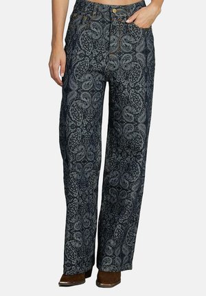 Pantalones de pierna ancha de denim oscuro con un patrón de pañuelo en azul claro, con cierre de botón y bolsillos laterales.