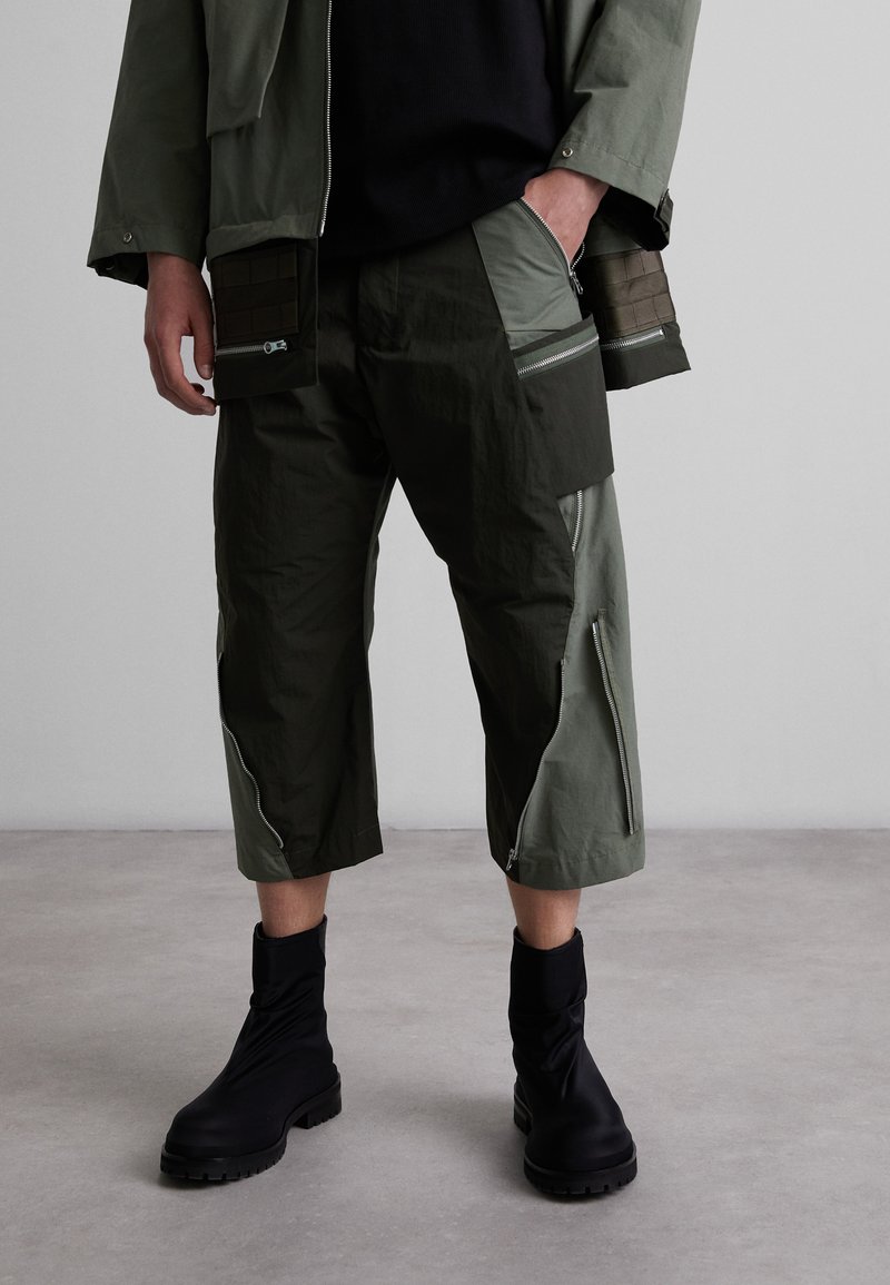 C.O.L VOLADOR PANTS Cargo trousers braun/green/khaki Zalando.ie
