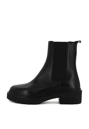Stivali alla caviglia in pelle nera con pannelli laterali elasticizzati, punta rotonda e suola piattaforma spessa con battistrada texture.