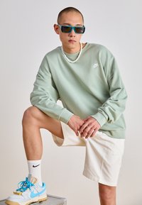 Nike Sportswear CLUB FLEECE - Camisola - jade horizon