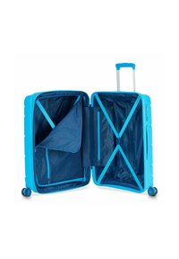 Valigia rigida blu con manico telescopico, tasche interne con zip e cinghie incrociate. Ruote lisce per una facile manovrabilità.