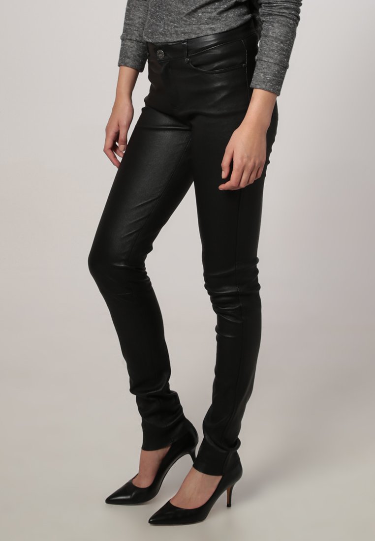 Leren Tregging Zwart on Sale, UP TO 67% OFF | www.editorialelpirata.com