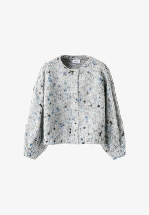 Lichtgrijze gebreide cardigan met een gestructureerd patroon met blauwe en zwarte spikkels. Ronde halslijn, knoopsluiting en pofmouwen.