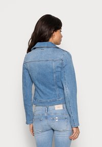 Liu Jo Jeans GIACCA CHIODO BRILLANT - Casaco de ganga - blue miami beach