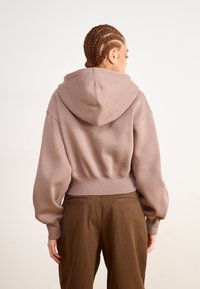 Nike Sportswear SPORTSWEAR PHOENIX FLEECE - Sweat à capuche - mink brown/sail