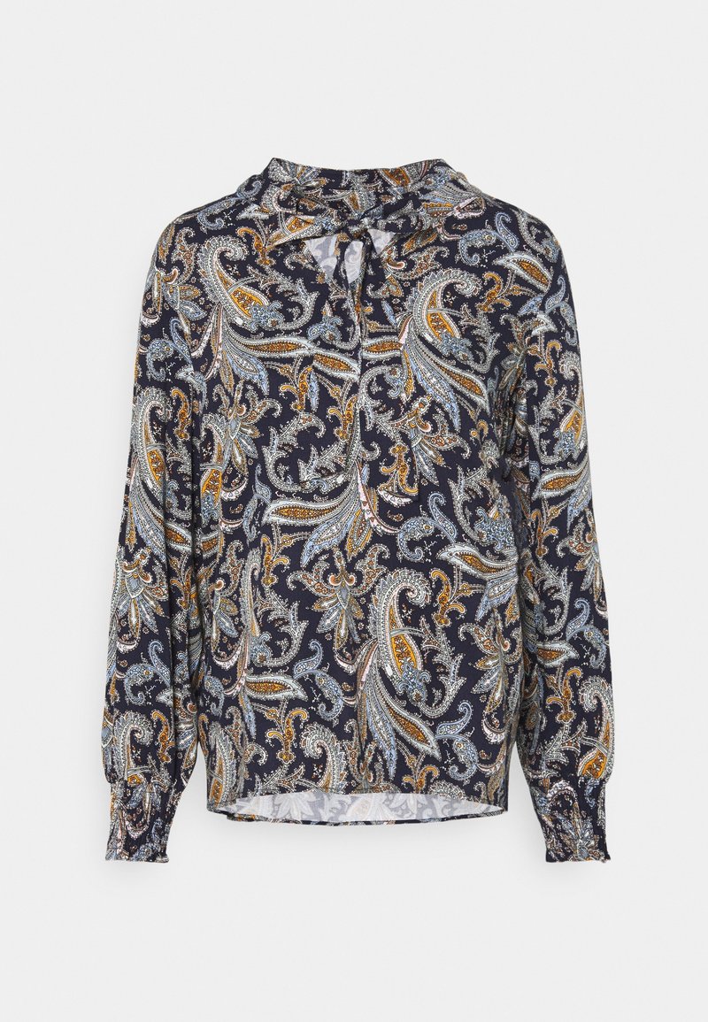 Marineblauwe blouse met paisleypatroon in blauw, oranje en wit. Heeft een striknek ontwerp en elastische mouwen. Lichtgewicht stof.