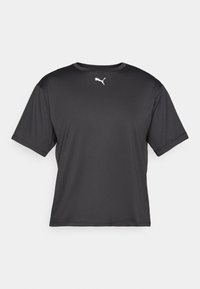 T-shirt de sport noir à manches courtes en tissu doux ; affiche un logo Puma blanc sur la poitrine ; coupe décontractée.