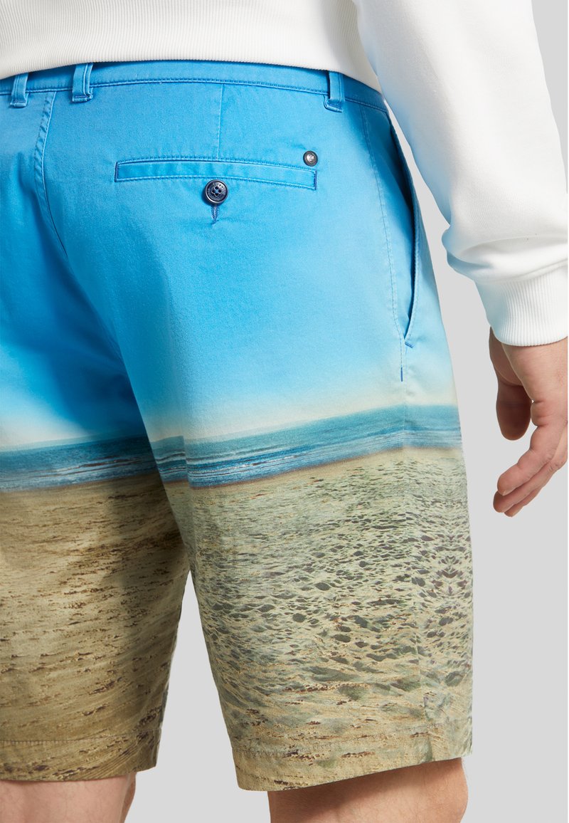 Herren Chino Shorts | Bugatti EINEM EXCLUSIVEN PRINT Shorts hellblau - NG14066 Herren Chino Shorts | Bugatti EINEM EXCLUSIVEN PRINT Shorts hellblau - NG14066