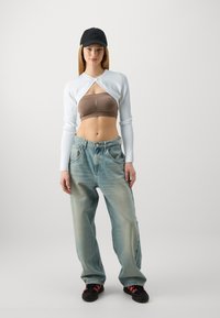 Gina Tricot BOLERO - Kardigán - offwhite