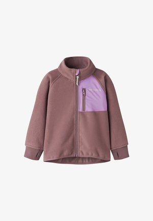 Dječja jorgovana flis jakna s potpunim prednjim patentnim zatvaračem, rebrastim manžetama s otvorima za palce, te ljubičastim džepom na prsima s patentnim zatvaračem označenim natpisom "DISCOVER".