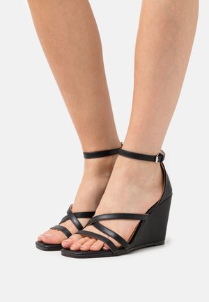 Even&Odd, Sandales à talons hauts - black