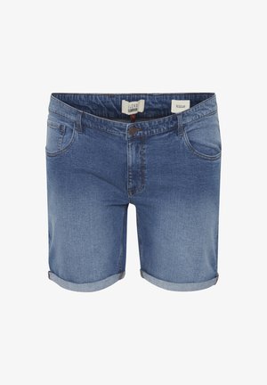 Denimshorts i mellemblå med en let slidt overflade, fem-lomme design og opfoldede kanter. Har to mærker på livet.