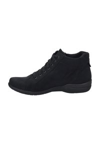 Bottines noires en daim avec une texture lisse, présentant un design à lacets, un bout arrondi et une semelle en caoutchouc discrète et basse.