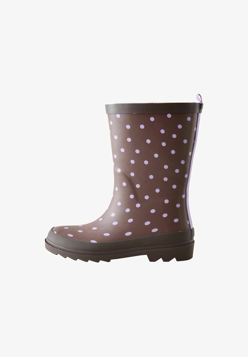 Botte de pluie marron avec des pois violet clair, semelle texturée et languette de tirage violette en haut à l'arrière.