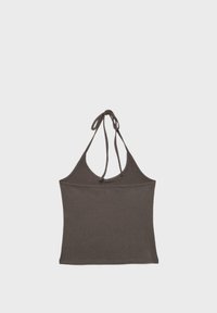 Top marron foncé sans manches à col halter avec fines bretelles nouées au cou, présenté à plat sur un fond clair.
