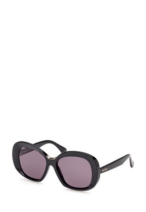 Schwarze übergroße Sonnenbrille mit quadratischen Gläsern, dunkelviolettem Farbton, glänzendem Finish, goldenen Akzenten am Scharnier und schlanken schwarzen Bügeln.
