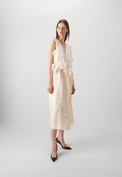 Victoria Beckham TRENCH DRESS - Kokteiļkleita/ballīšu kleita - ivory
