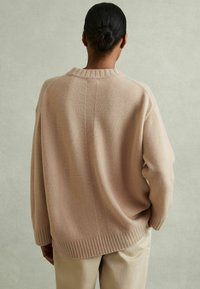 Reiss ELENA - Strickpullover - mink