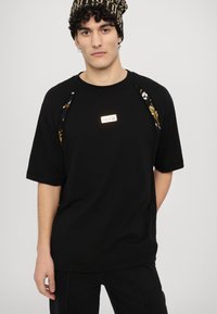 Versace Jeans Couture - T-shirt z nadrukiem