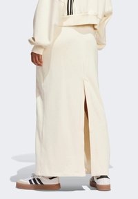 adidas Originals ADIBREAK MAXI - Maksihame - cream white