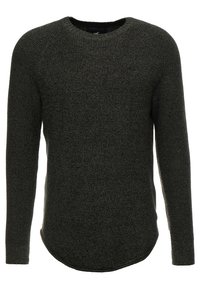 Mörkgrön stickad tröja med rund halsringning, långa ärmar och en något böjd nederkant. Har ett texturerat tyg och subtil logotypdetalj.