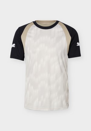 Puma, INDIVIDUALFINAL - Sport T-Shirt - desert dust/white