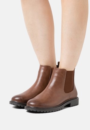 WINTER BOOT - Boots à talons - cognac
