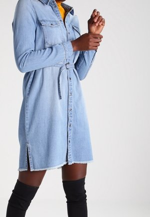 Jeanskleid - light-blue denim