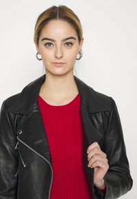 Even&Odd Camisola - red