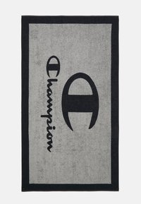 Neselectat, black