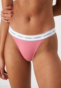 Guess CARRIE BRAZILIAN - Īsās apakšbikses - drift pink