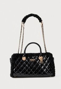 Mustast õmmeldud läikiv käekott pehmete mustade detailidega. Varustatud kahe käepidemega, kettsangaga ja kuldse viimistlusega riistvaraga, millel on ripatsi.