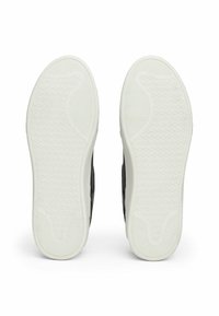 Tommy Hilfiger COURT - Sneakers basse - black