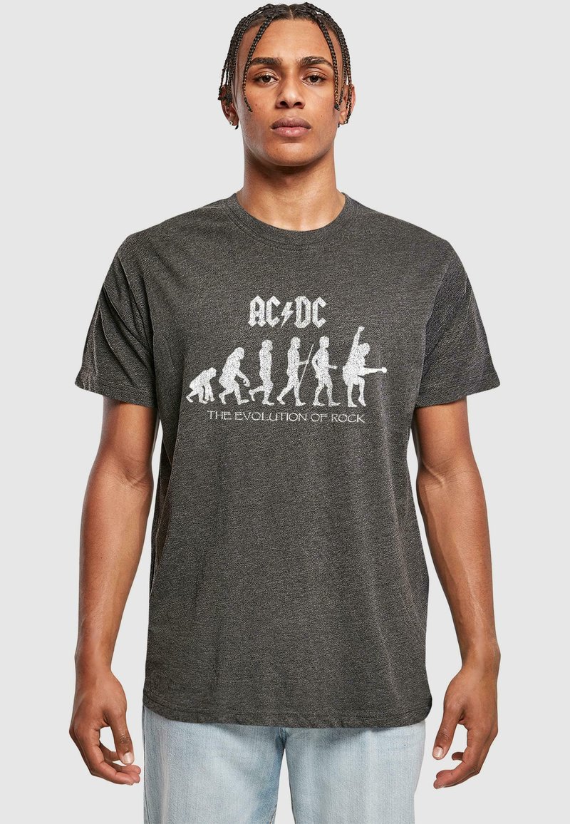 Siva pamučna majica s bijelim grafičkim otiskom sekvence ljudske evolucije i tekstom "AC/DC - Evolucija rocka."
