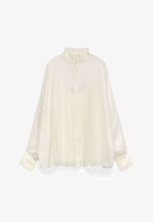 Witte, sheer blouse met hoge kraag en knoopsluiting. Heeft lange, brede mouwen en een geweven stof met een subtiele glans.