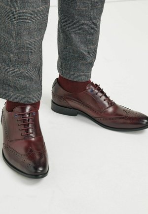WING CAP BROGUES - Derbies - burgundy red