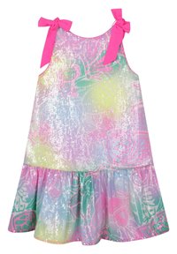 Kolorowa bezrękawnikowa sukienka z cekinami, z różowymi kokardami na ramionach, warstwami falbanek i motywem motyla w pastelowych odcieniach.