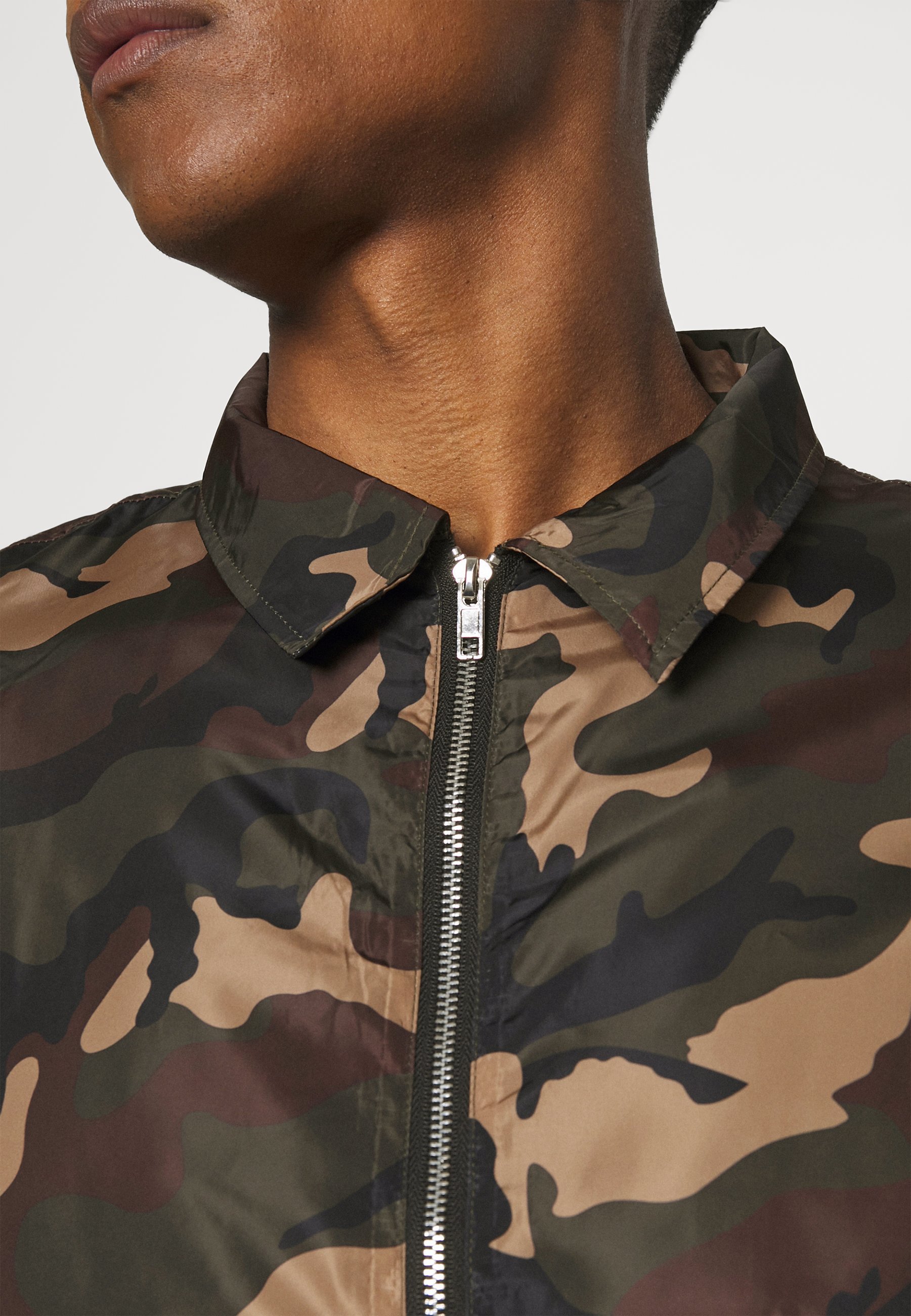 camo zip up jacket