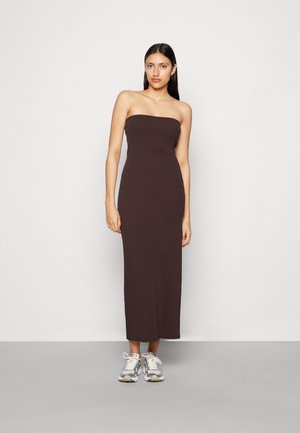 Weekday TANIA TUBE DRESS - Φόρεμα-πουλόβερ - dark brown