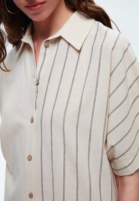 adL Hemdbluse - striped beige