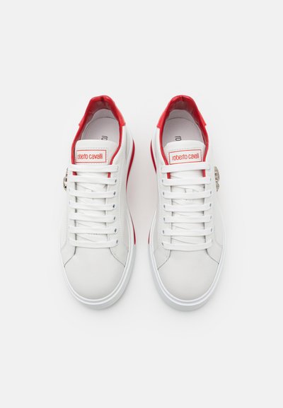 Roberto Cavalli NOVAK LOGO - Sporta apavi - white/red
