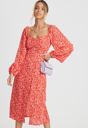 SÁVEL IVANCA  - Robe de jour - red blossom